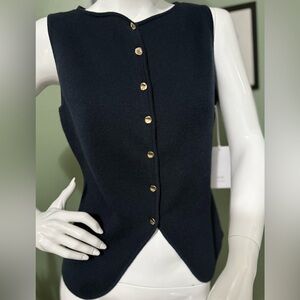Song Of Style By Aimee Song Navy
Vest NWT Size Medium